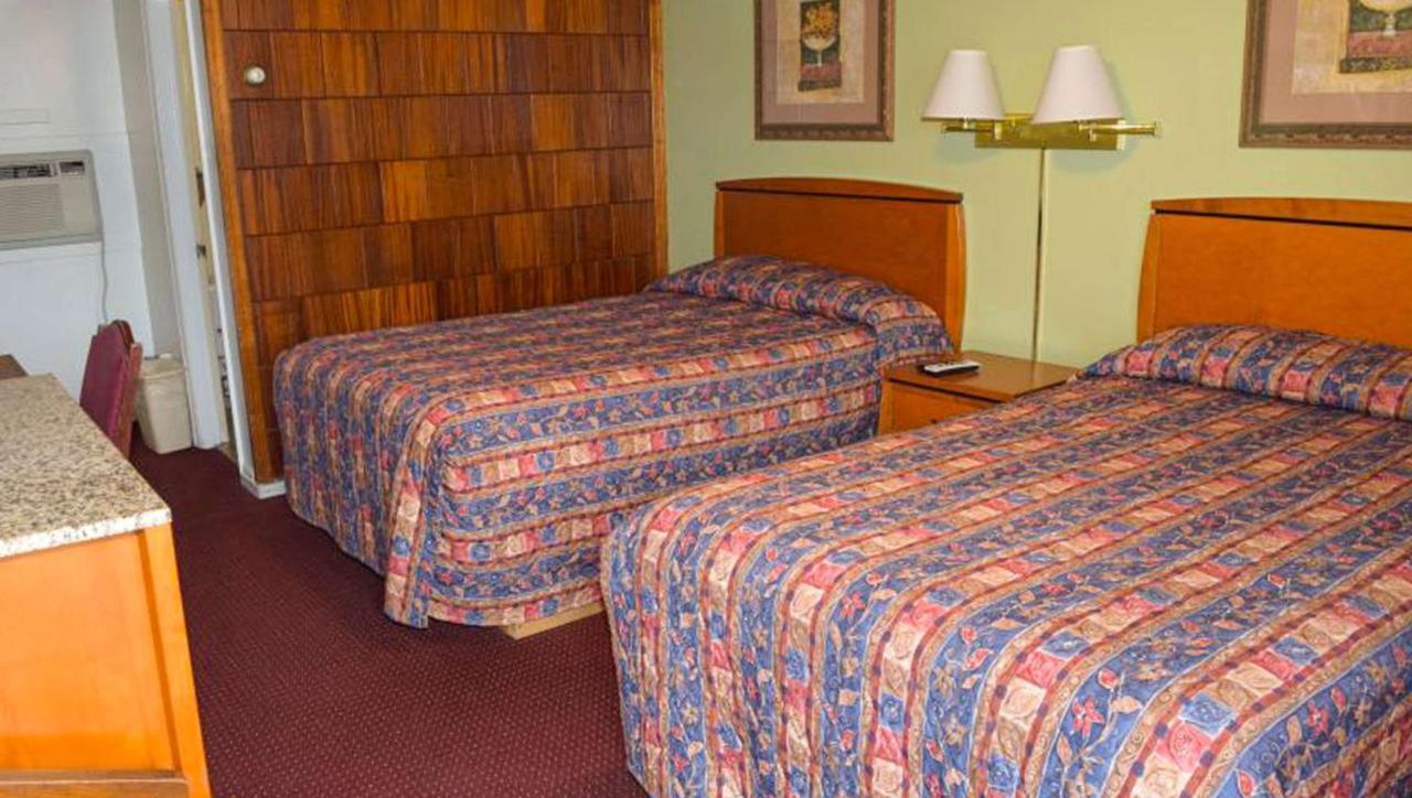 Relax Inn Bloomsburg Eksteriør billede