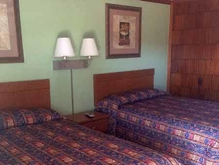 Relax Inn Bloomsburg Eksteriør billede